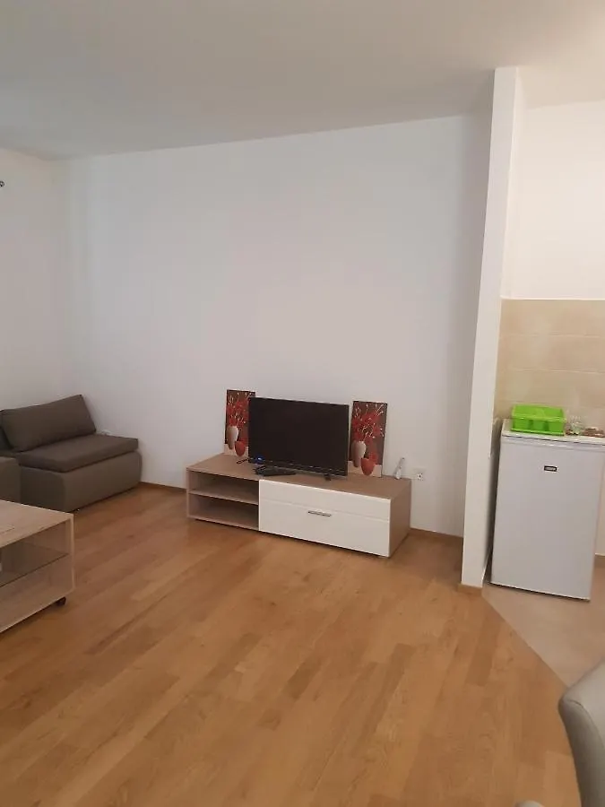 Studio Novi Vinodolski 16998A Croatia