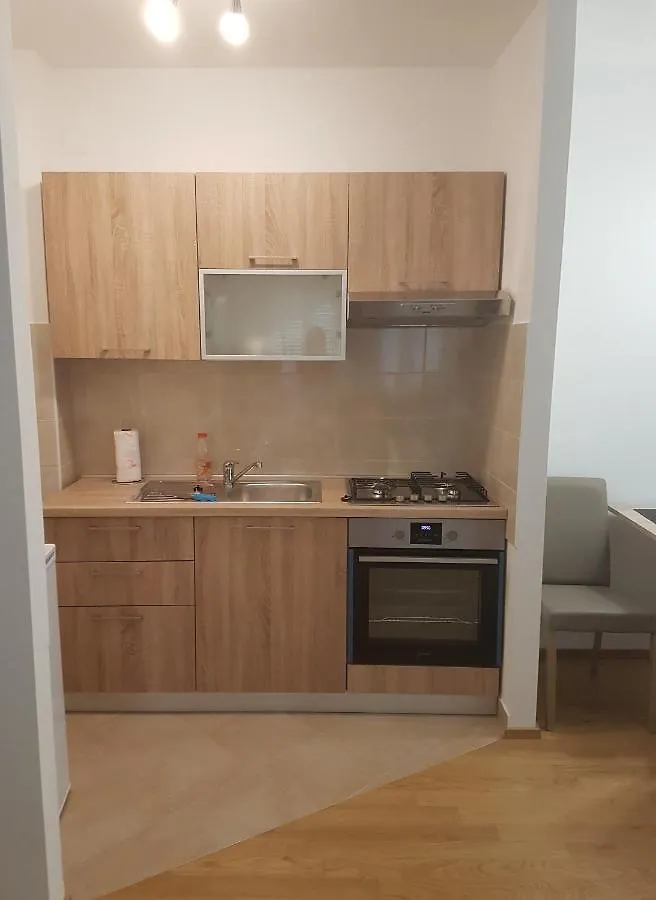 Studio Novi Vinodolski 16998A 0*,  Croatia